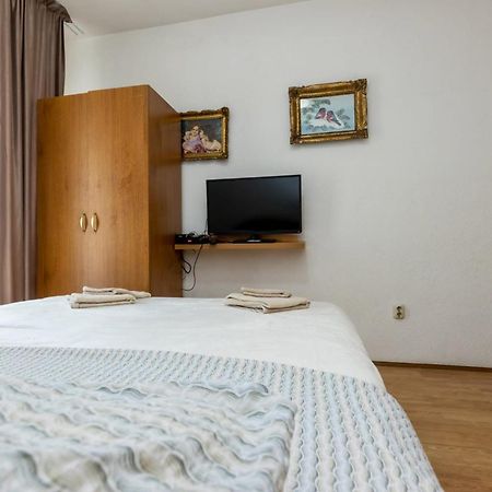 Apartments Dino Kastela Luaran gambar