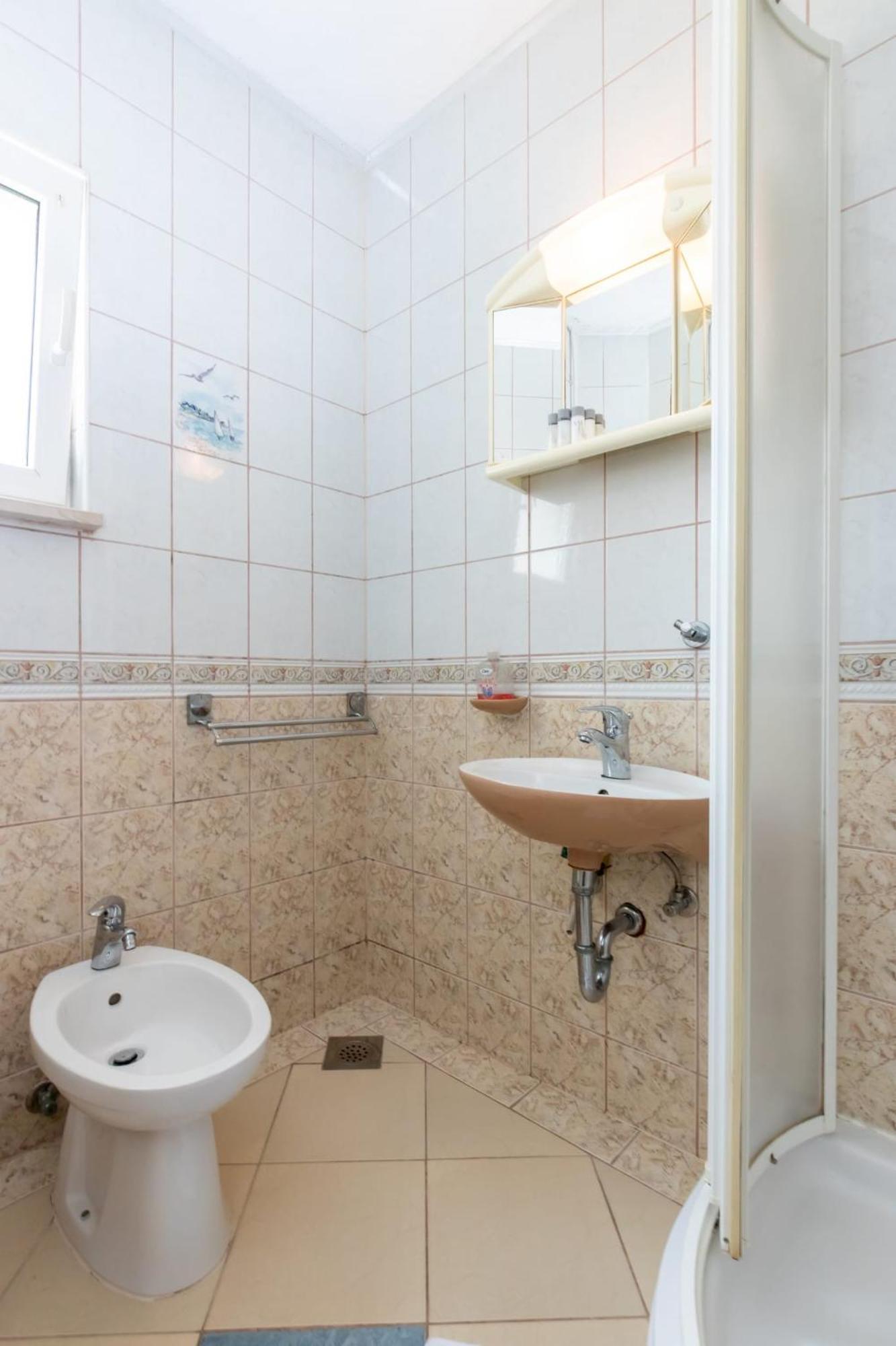 Apartments Dino Kastela Luaran gambar